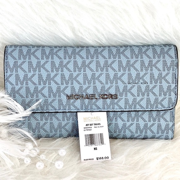 Michael Kors Handbags - 💙New Michael Kors 💙 Large Pale Blue Navy Trifold